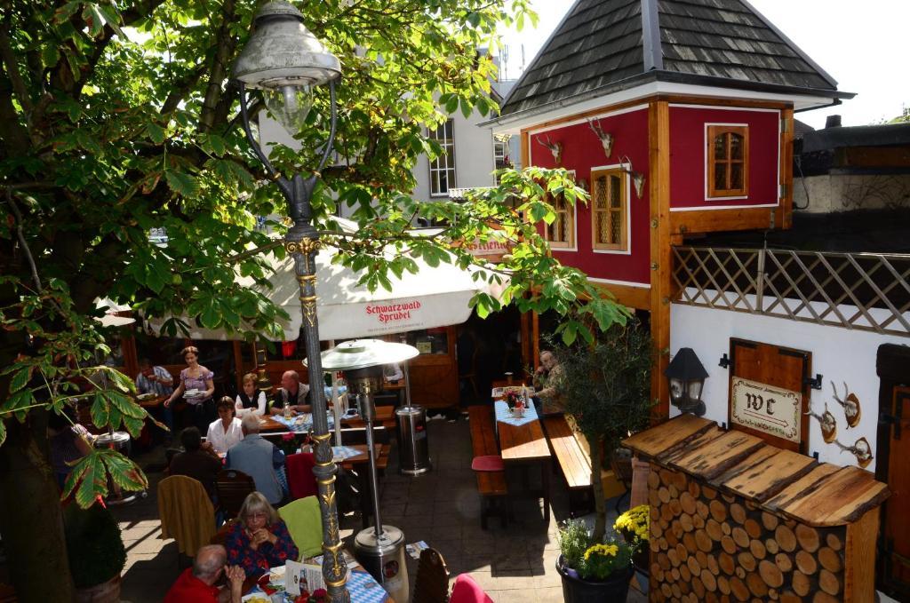 Hotel Kofflers-Heuriger Ettlingen Zewnętrze zdjęcie